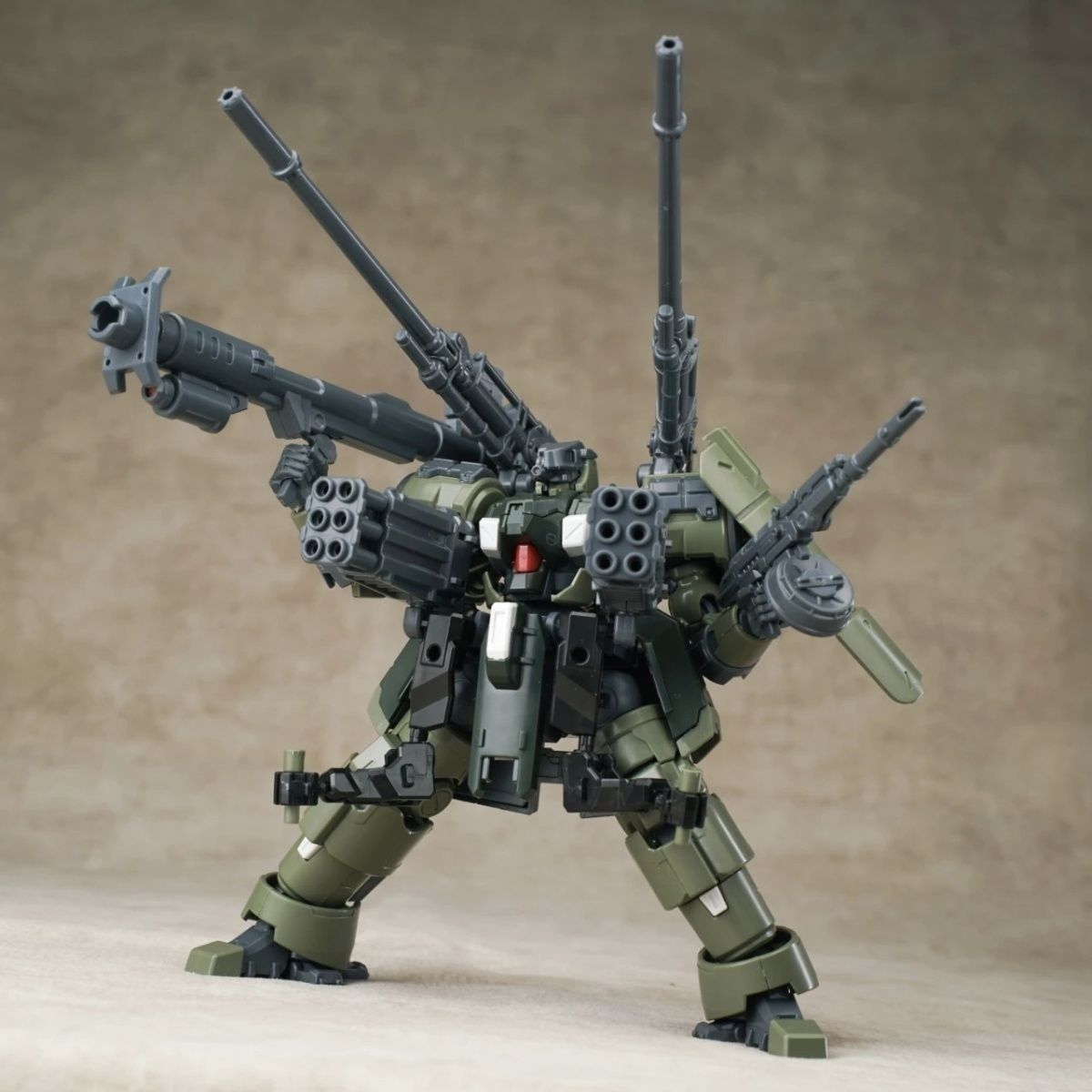 셰이크 메인랜드 자로프 C1 1/144 조립식 중포 메 - Heavy Equipment Games 리뷰 및 가격
